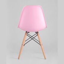 Стул Stool Group Eames DSW розовый, литой полипропилен, стальной каркас, массив бука